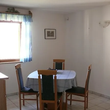 Διαμέρισμα Apartmanhaz A Hazaterohoz