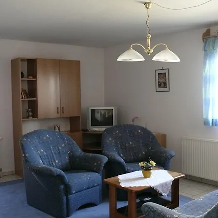 Διαμέρισμα Apartmanhaz A Hazaterohoz Szigliget