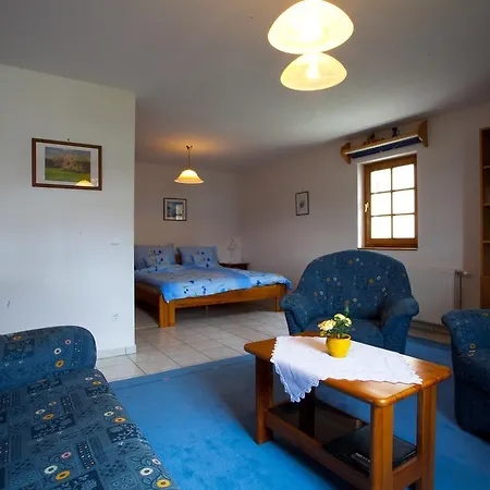 Διαμέρισμα Apartmanhaz A Hazaterohoz