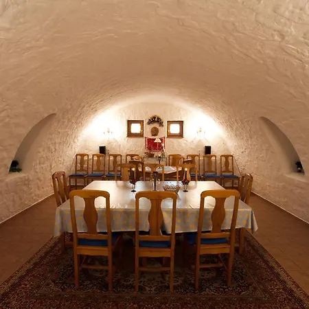 Apartmanhaz A Hazaterohoz