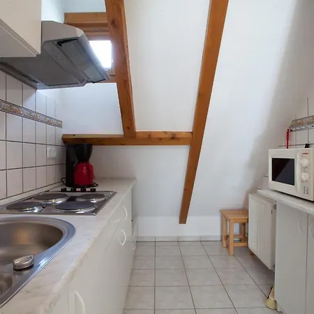 Apartmanhaz A Hazaterohoz *